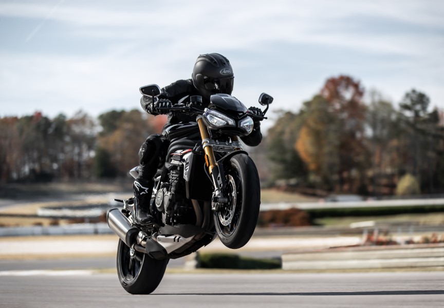 Triumph_Speed_Triple_1200RS_MY21_2021_slide.gr