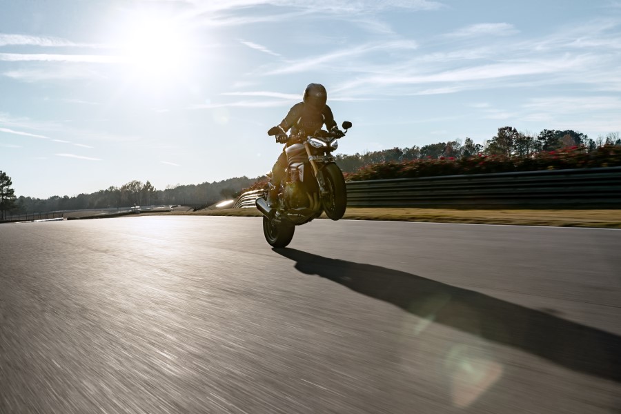 Triumph_Speed_Triple_1200RS_MY21_2021_slide.gr_11