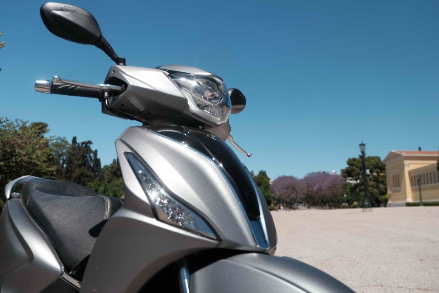 Kymco_People_S_E5__MY21_2021_slide.gr_08