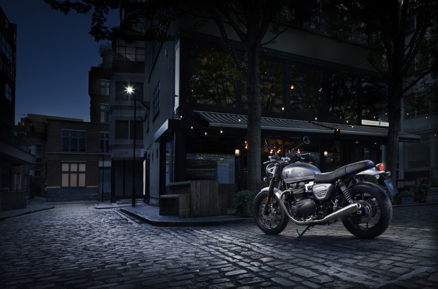 Street_Twin_EC1_Edition_2021_slide.gr_05