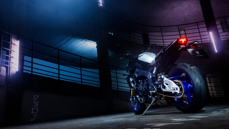 Yamaha_MT10SP_MY22_2021_slide.gr_21