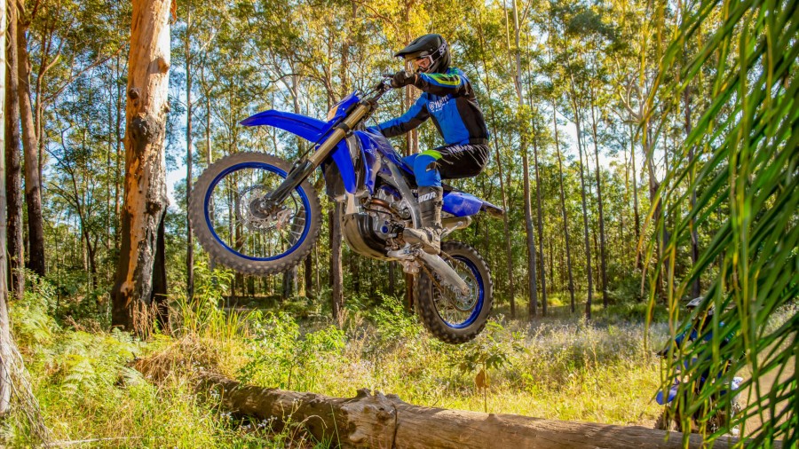 Yamaha_WR250F_MY22_2021_slide.gr_02
