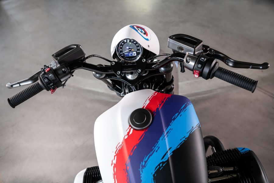 BMW_R18M_Verona_Motor_Bike_Expo_2022_slide.gr_09