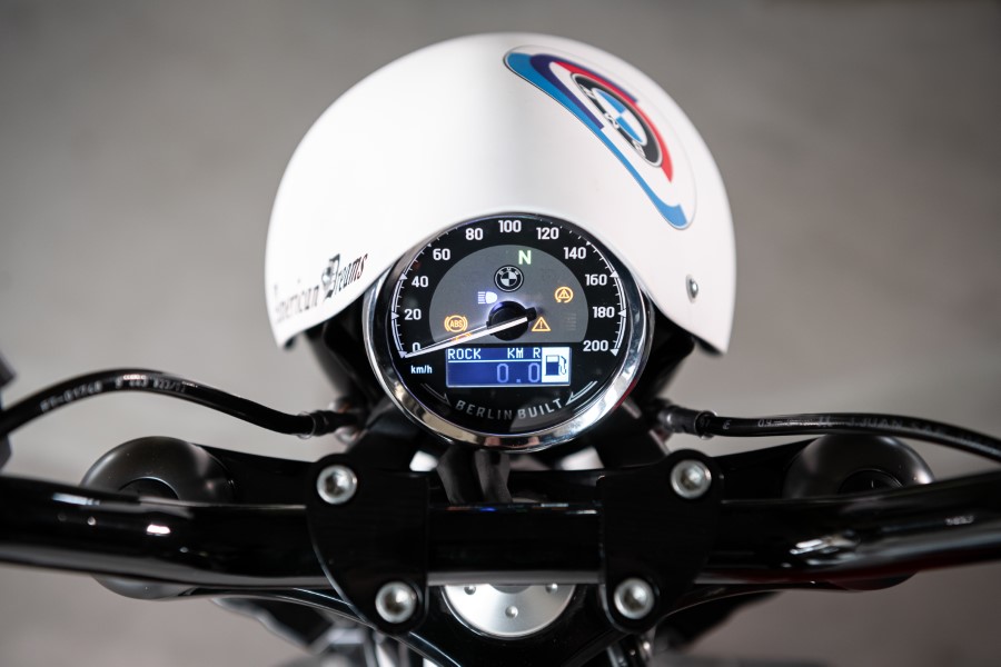 BMW_R18M_Verona_Motor_Bike_Expo_2022_slide.gr_10